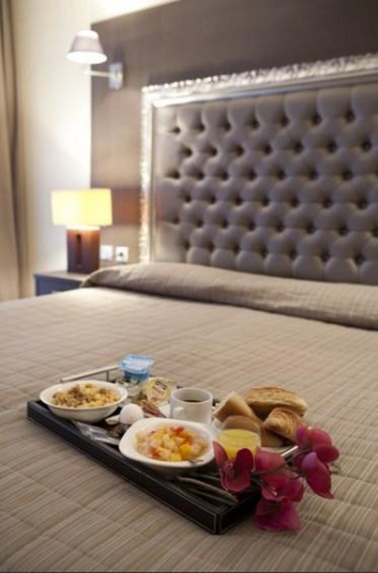 Hotel Lebron Париж Экстерьер фото