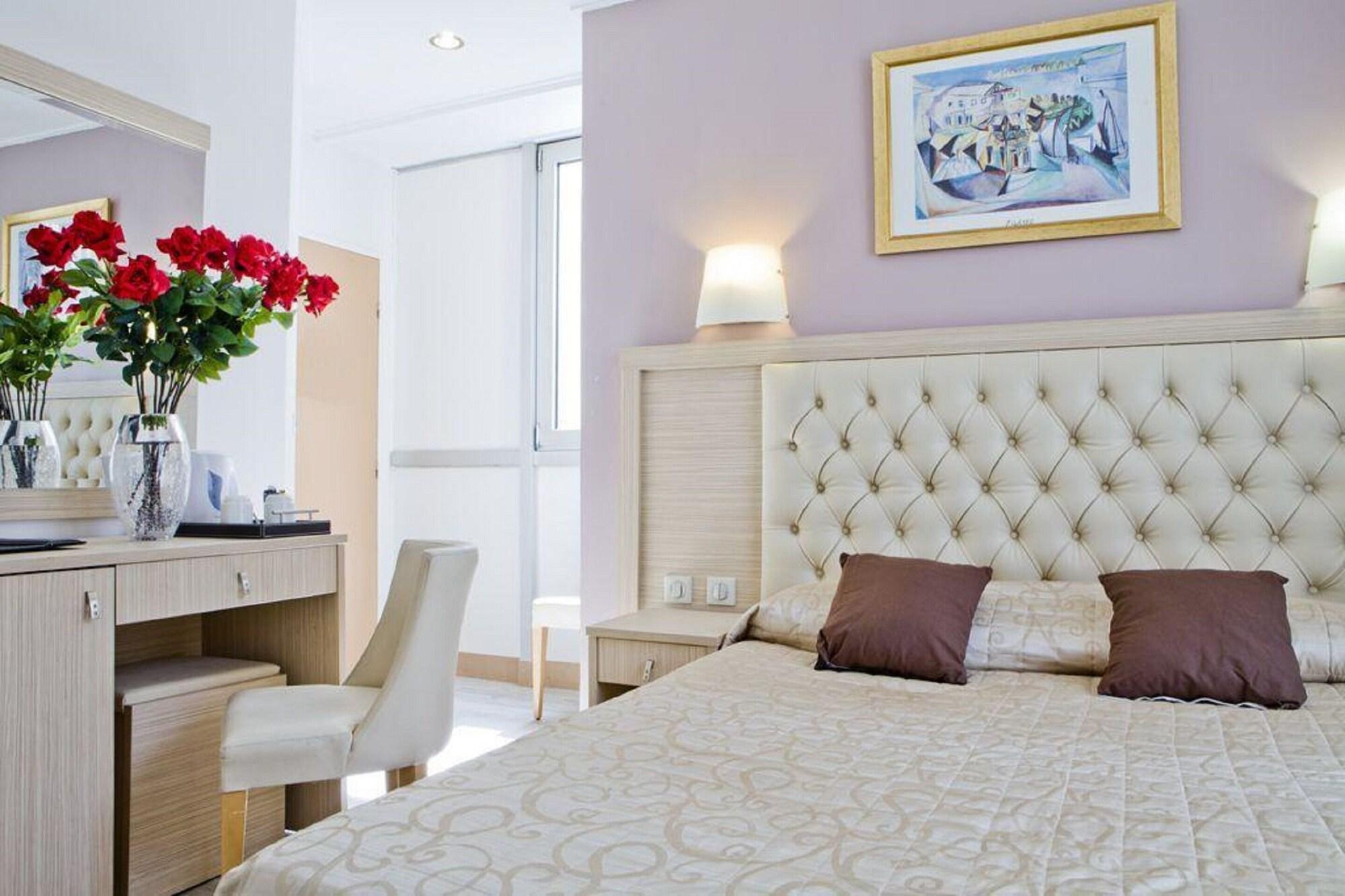 Hotel Lebron Париж Экстерьер фото