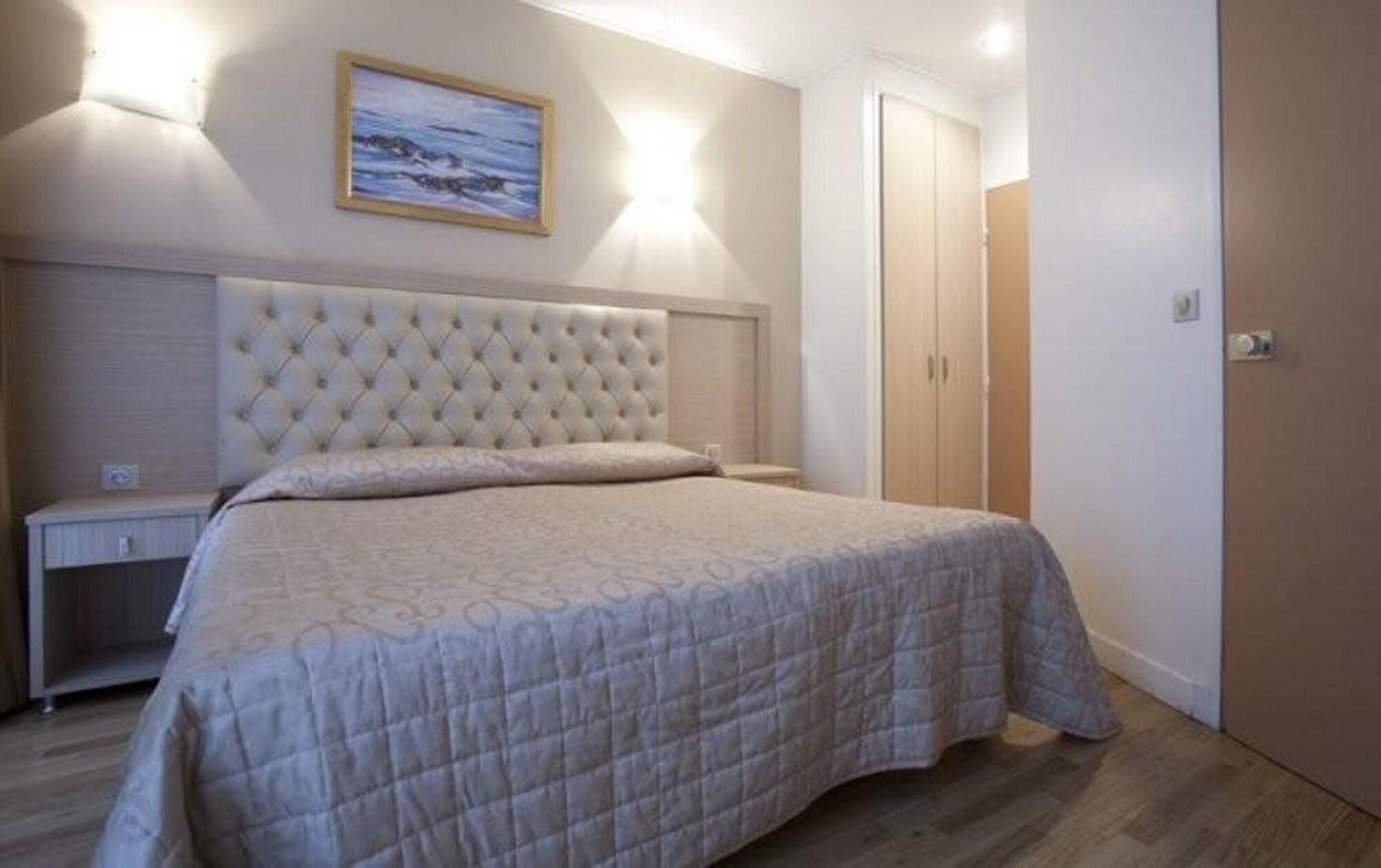 Hotel Lebron Париж Экстерьер фото