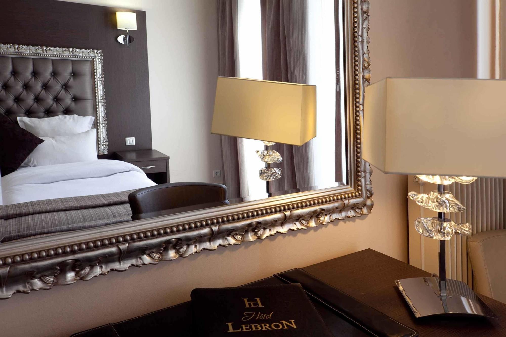Hotel Lebron Париж Экстерьер фото