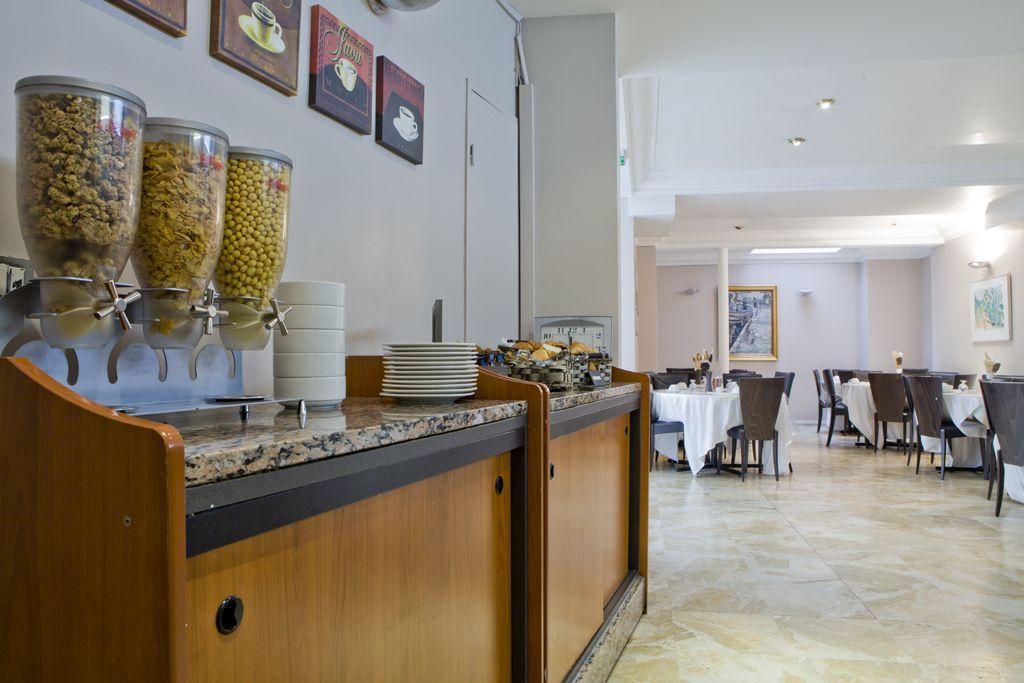 Hotel Lebron Париж Экстерьер фото